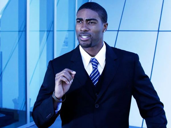 How to Speak with Confidence and Sound Better!