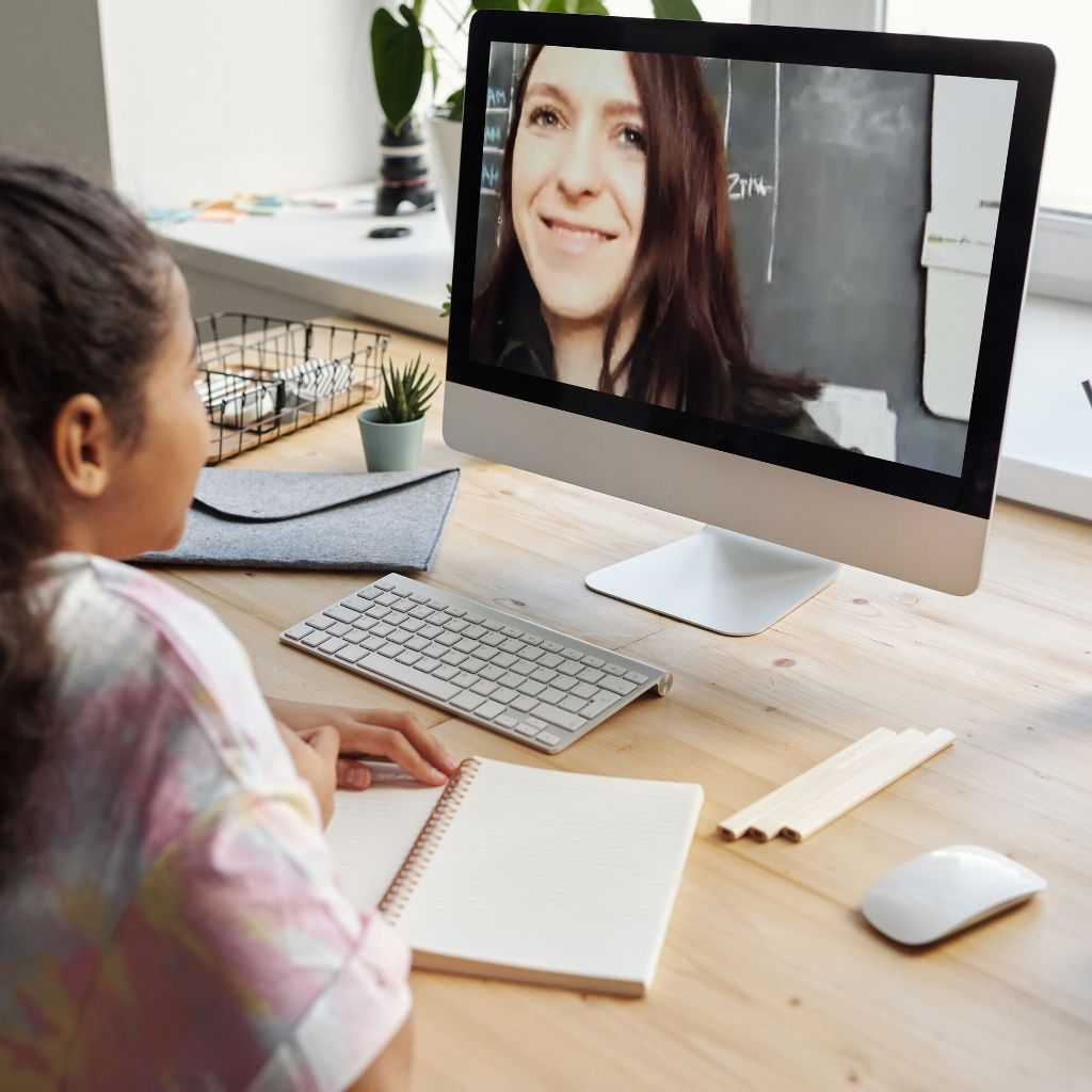 Best Communication Skills & Voice Training Programs.